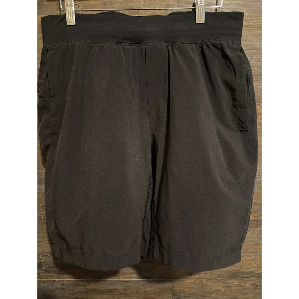 Lululemon Mens Black Athletic Training Shorts 9